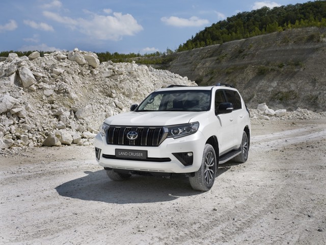 Toyota Land Cruiser / Prado photo 17