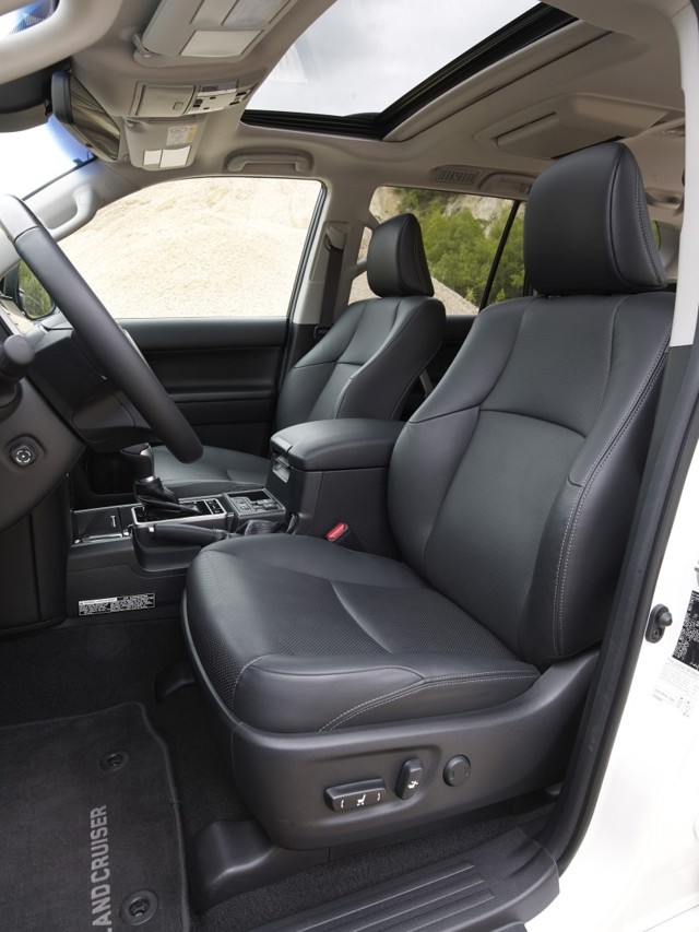 Toyota Land Cruiser / Prado photo 81