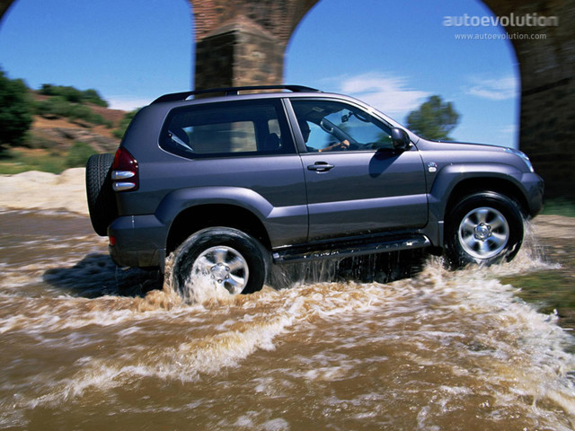 Toyota Land Cruiser / Prado foto 3
