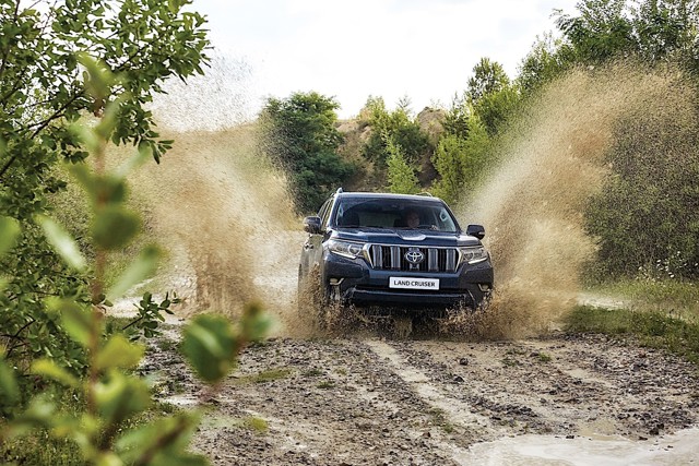 Toyota Land Cruiser / Prado photo 4