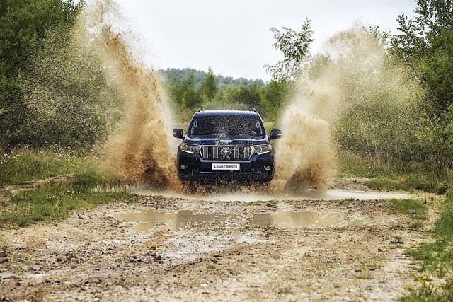 Toyota Land Cruiser / Prado photo 17