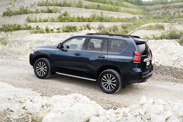 Toyota Land Cruiser / Prado photo 24