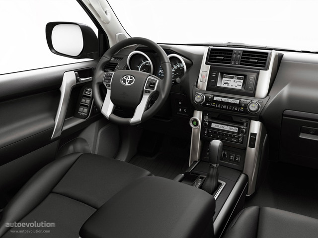 Toyota Land Cruiser / Prado photo 71