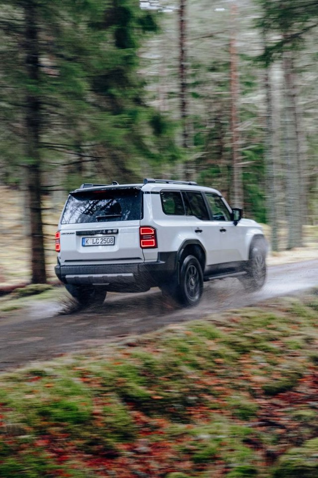 Toyota Land Cruiser / Prado photo 146
