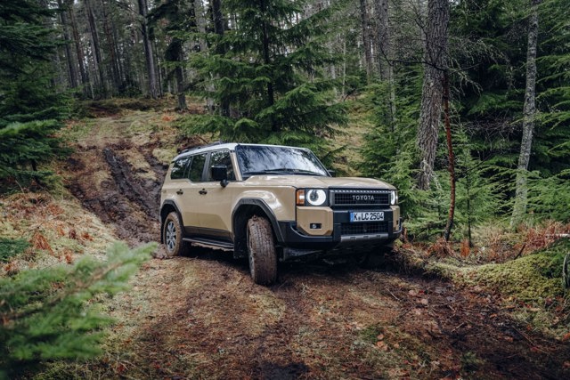 Toyota Land Cruiser / Prado photo 7