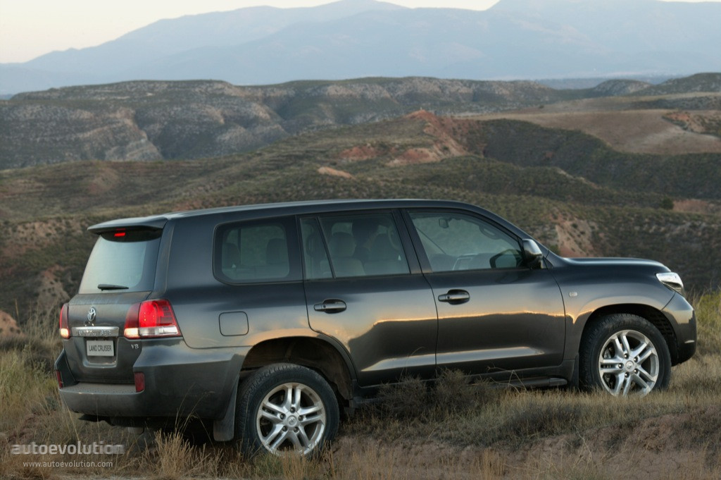 Toyota Land Cruiser V8 And Predecessors photo 2