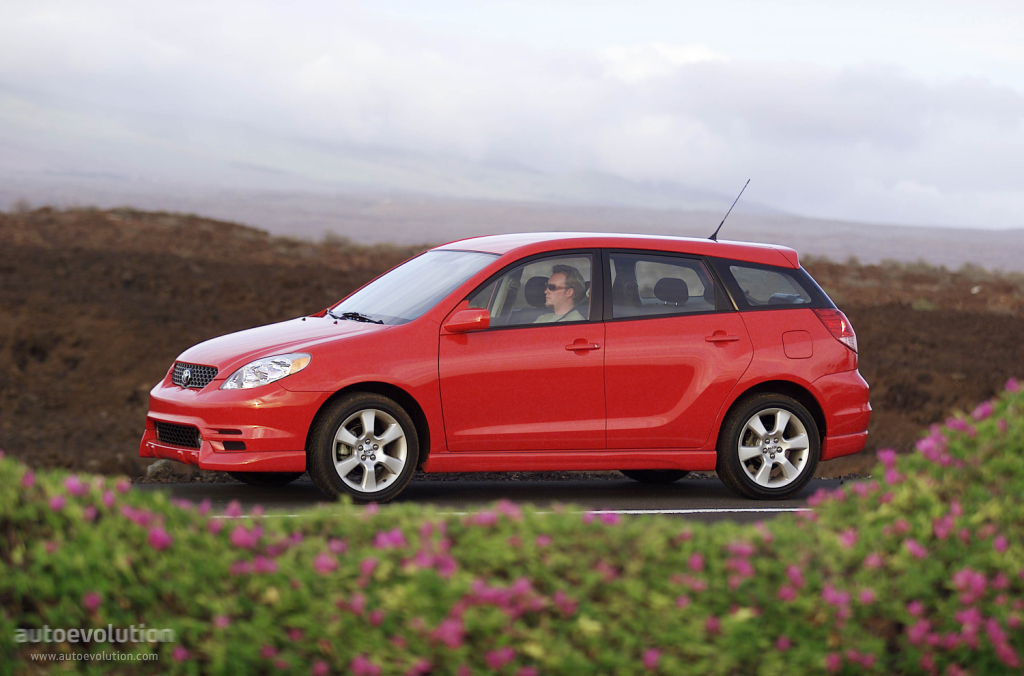 Toyota Matrix photo 2