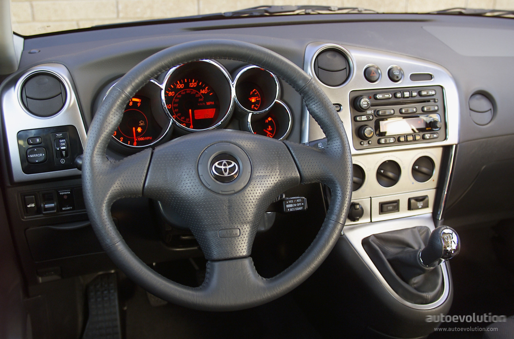 Toyota Matrix photo 5