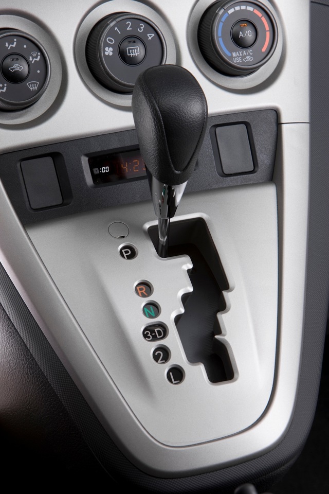 Toyota Matrix photo 31