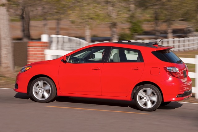 Toyota Matrix photo 1
