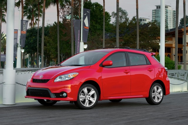 Toyota Matrix photo 8