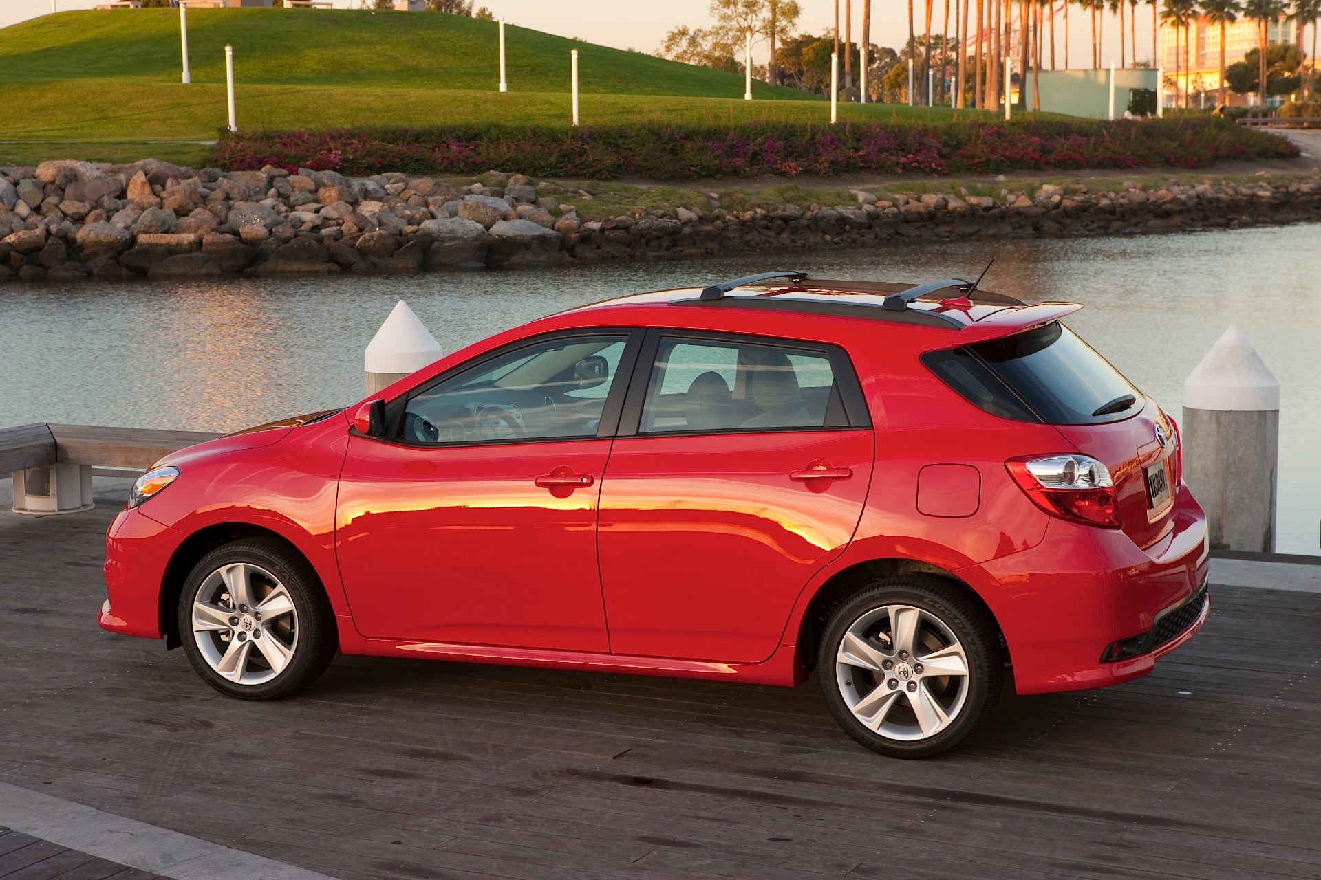 Toyota Matrix photo 11