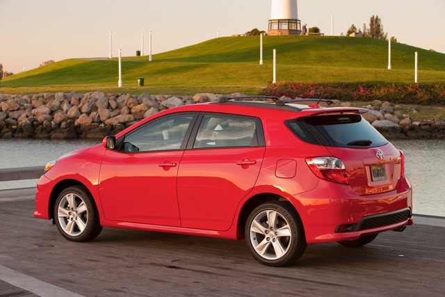 Toyota Matrix photo 12