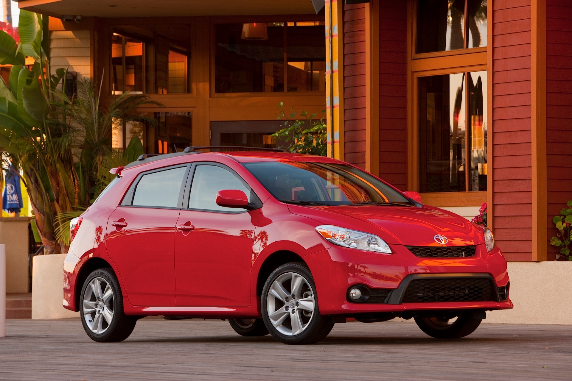 Toyota Matrix photo 14