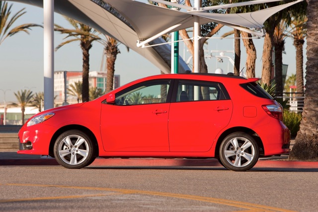 Toyota Matrix photo 15