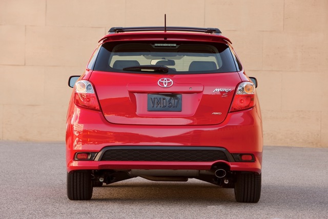Toyota Matrix photo 16