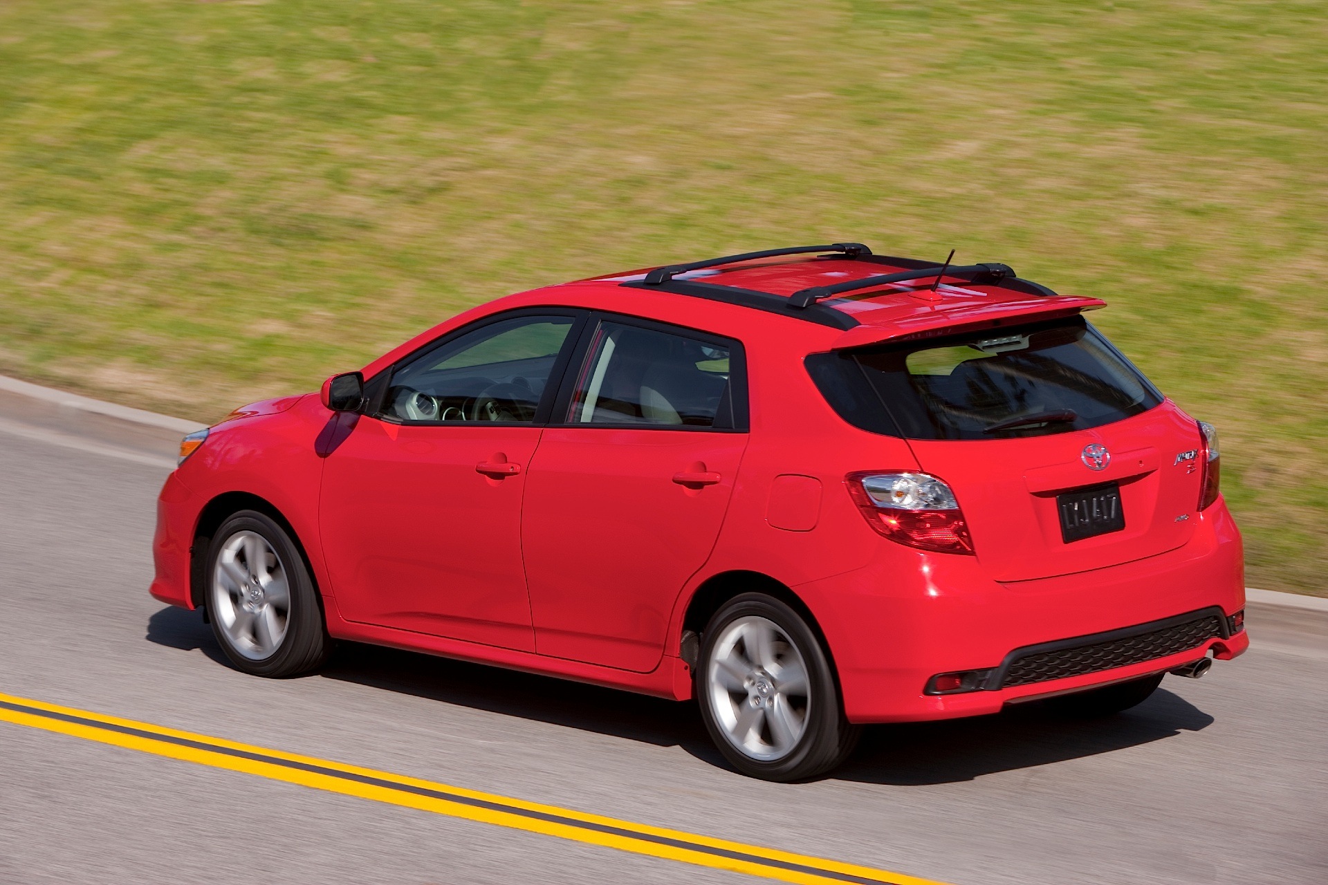 Toyota Matrix photo 18