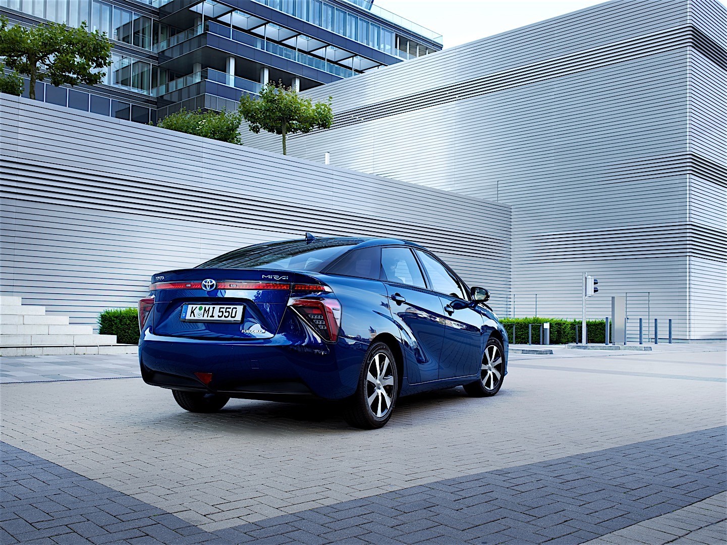 Toyota Mirai photo 30