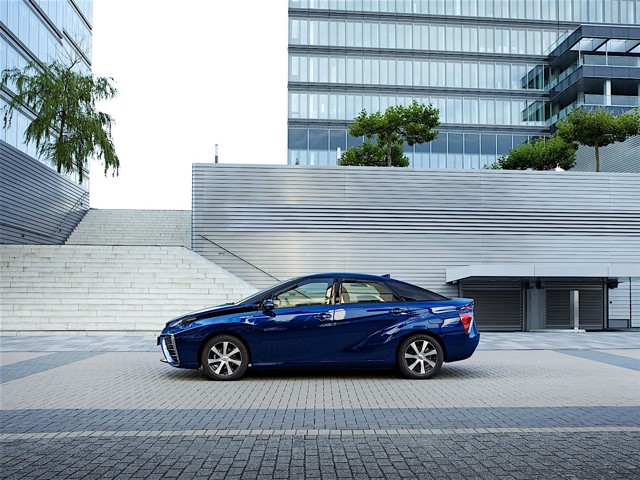 Toyota Mirai photo 42
