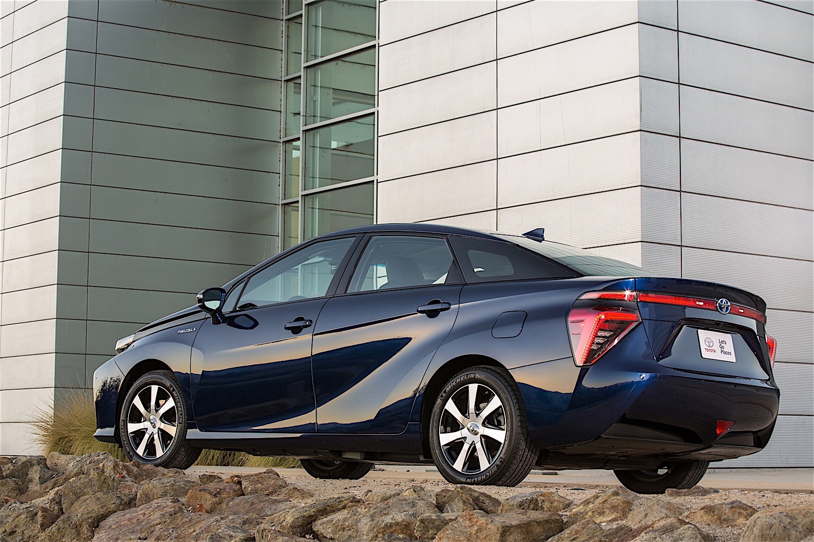 Toyota Mirai photo 45