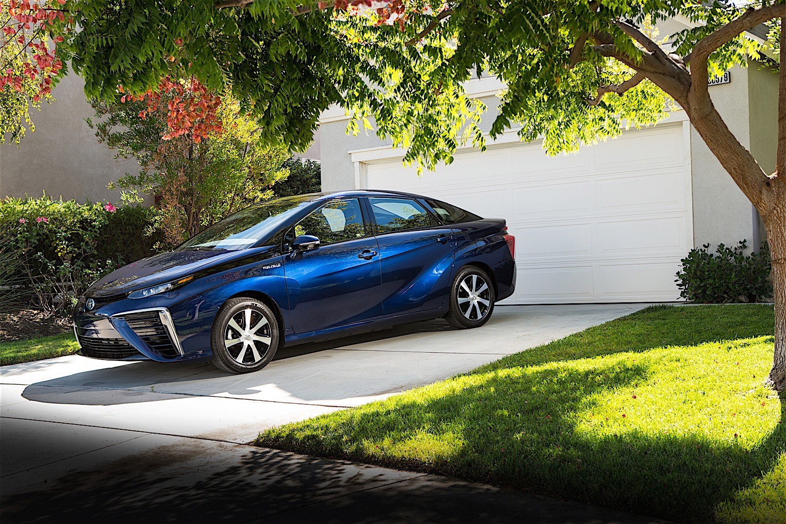 Toyota Mirai photo 48