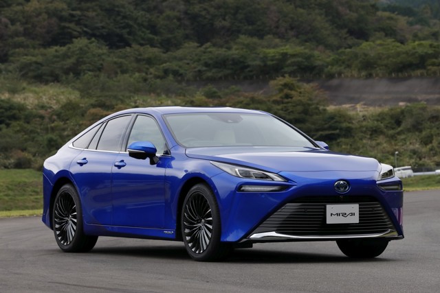 Toyota Mirai photo 13