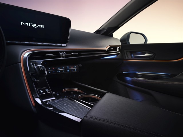 Toyota Mirai photo 28