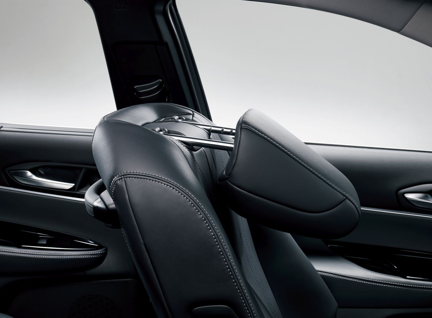 Toyota Mirai photo 45