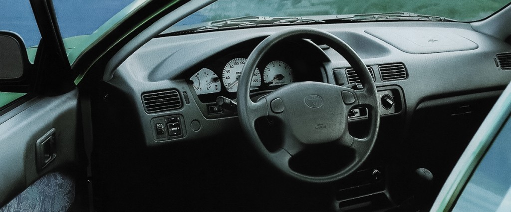 Toyota Paseo photo 16