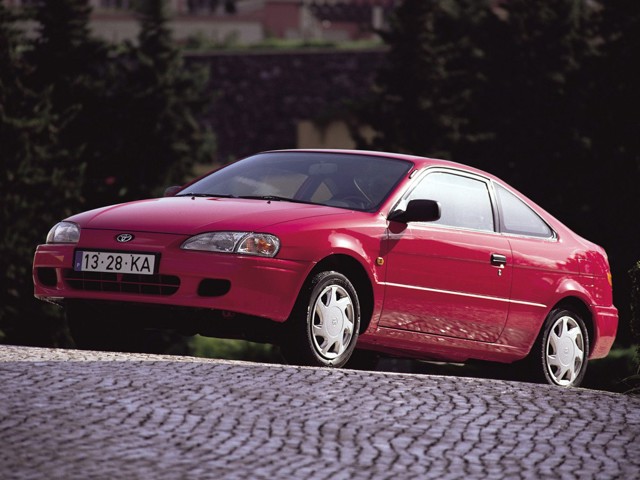 Toyota Paseo Foto 3