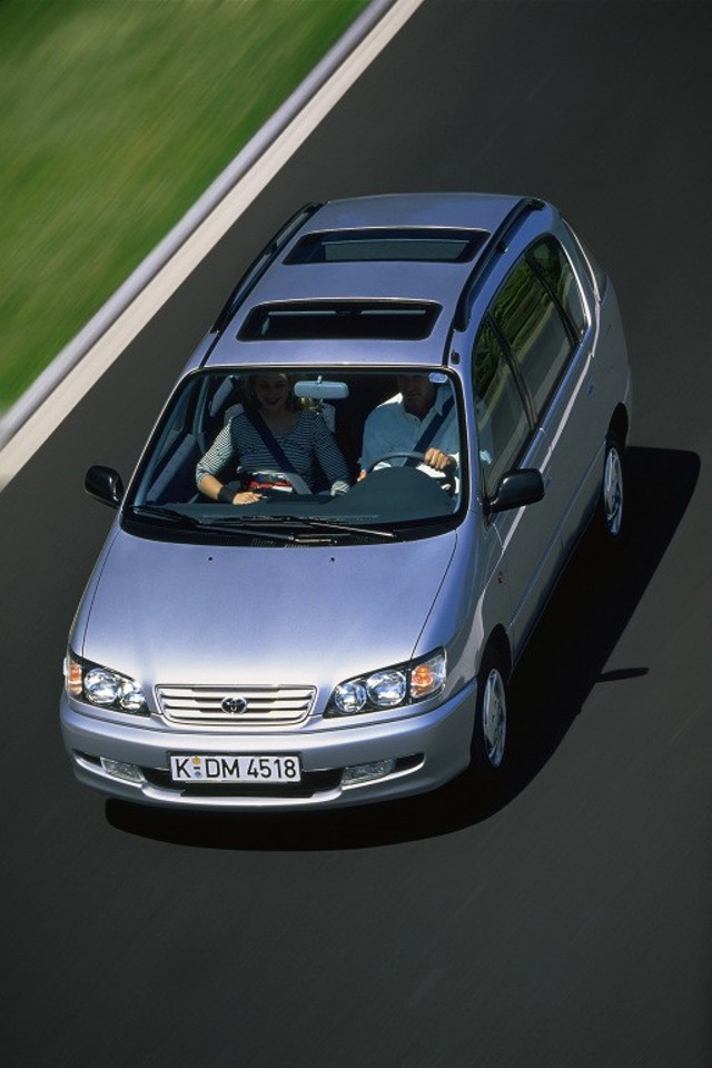 Toyota Picnic foto 18
