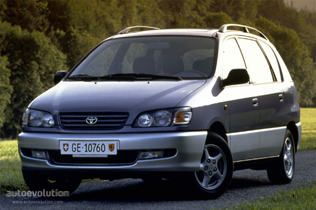 TOYOTA Picnic