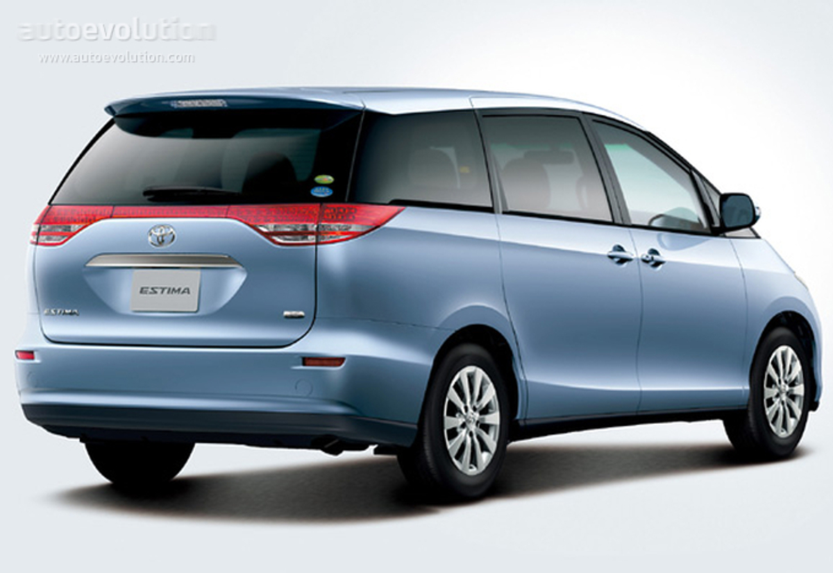 Toyota TOYOTA Previa 2.4 VVT-i 5MT (156 HP)