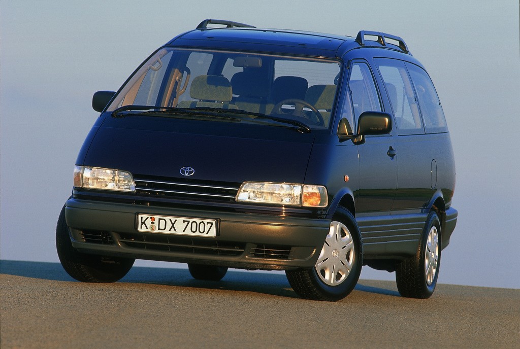 Toyota Previa / Estima photo 11