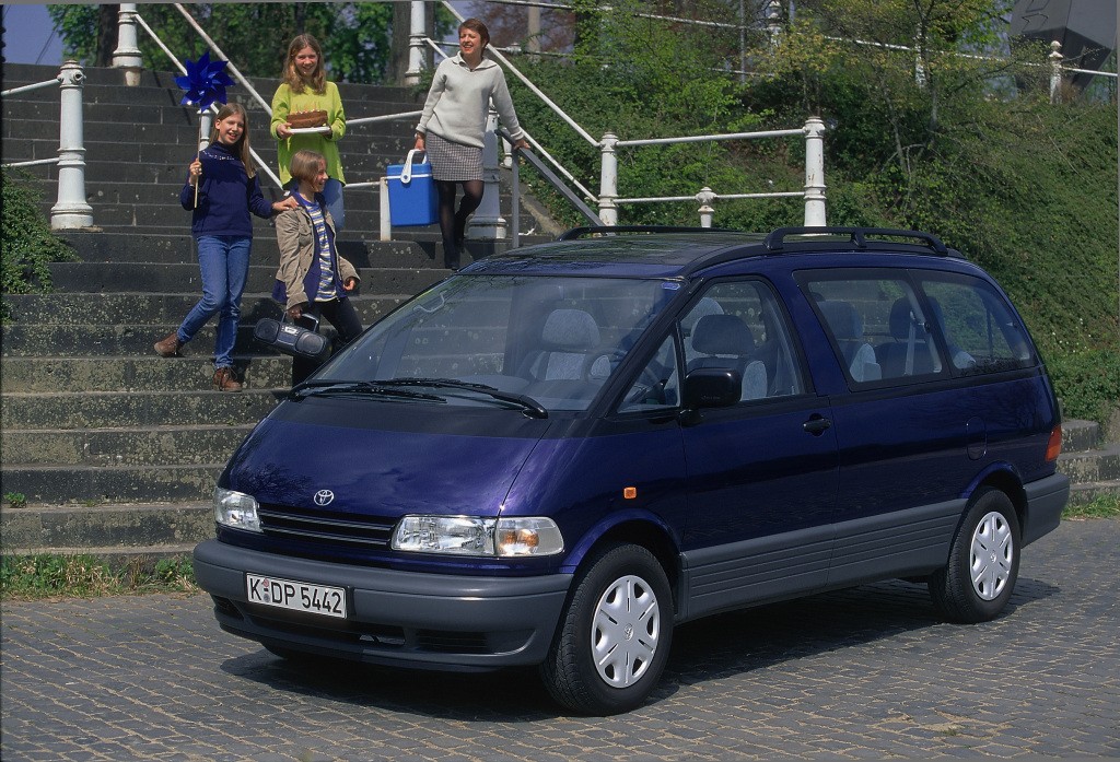 Toyota Previa / Estima photo 13