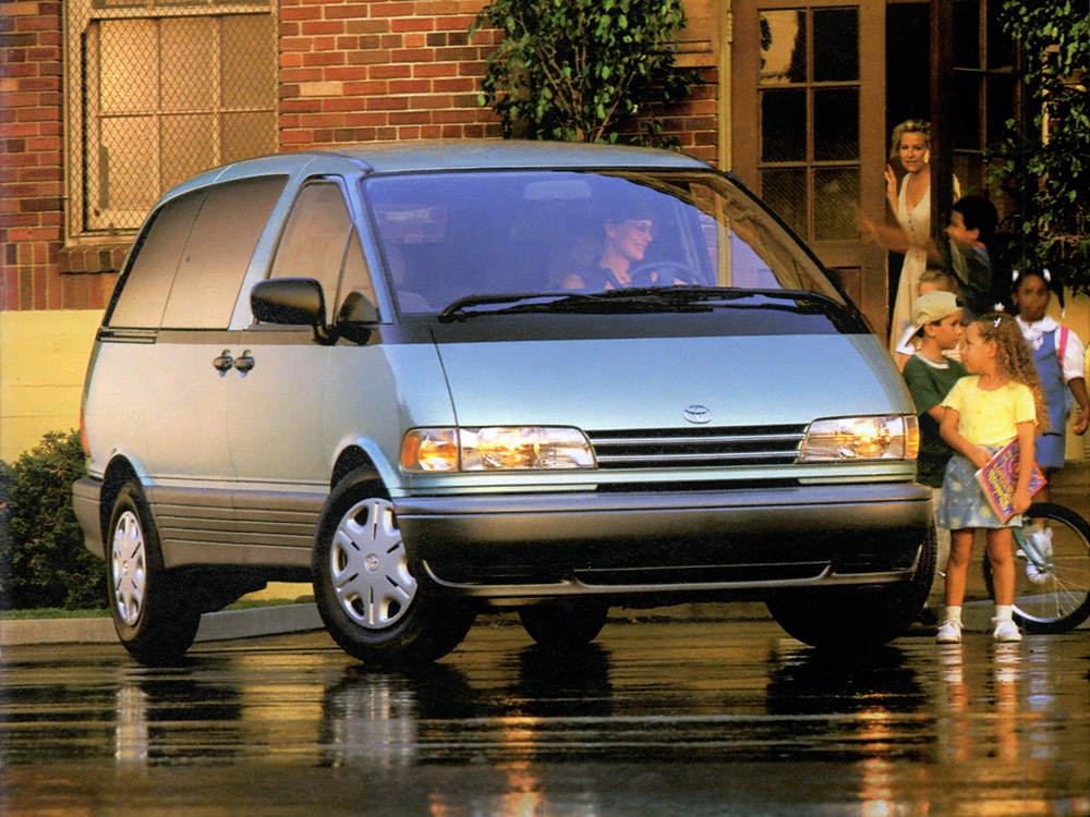 Toyota Previa / Estima photo 15