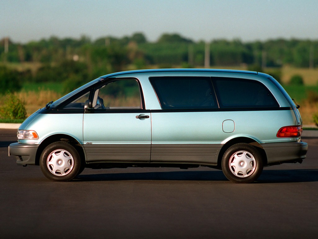 Toyota Previa / Estima photo 7