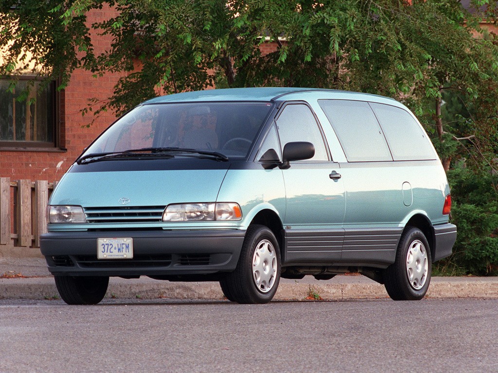 Toyota Previa / Estima photo 8