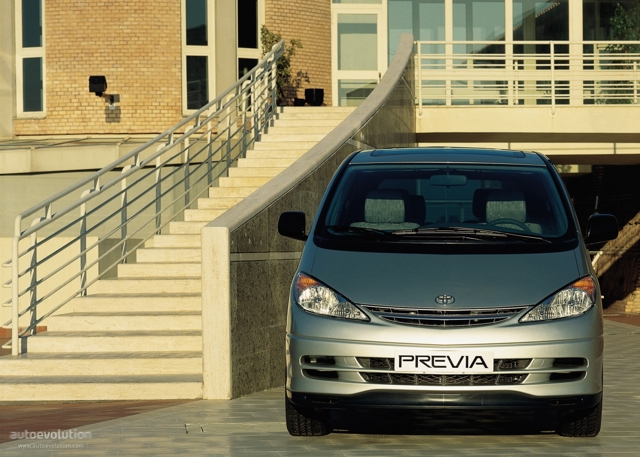 Toyota Previa / Estima foto 3