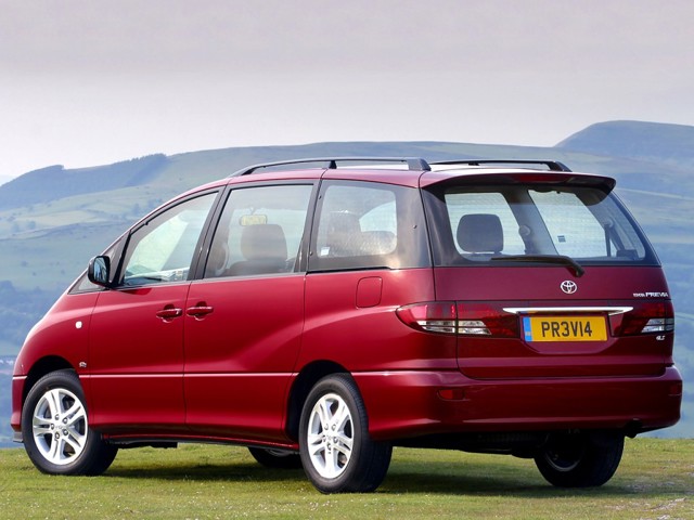 Toyota Previa / Estima photo 11