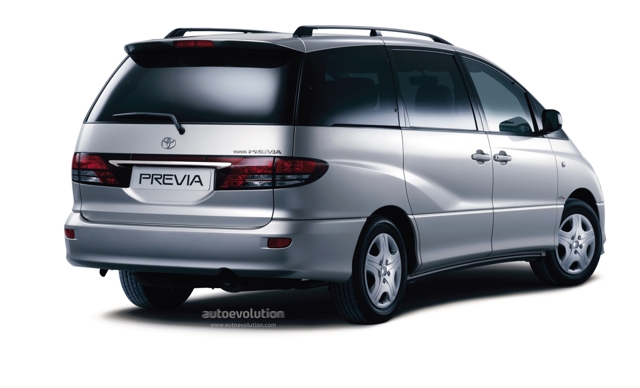 Toyota Previa / Estima photo 2