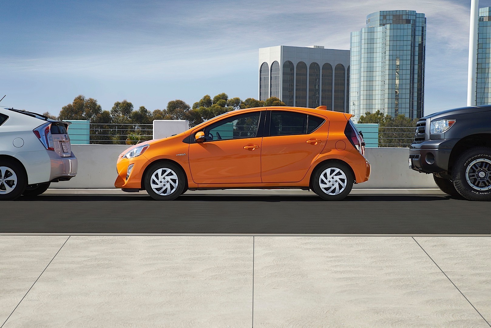 Toyota Prius C (Aqua) photo 5