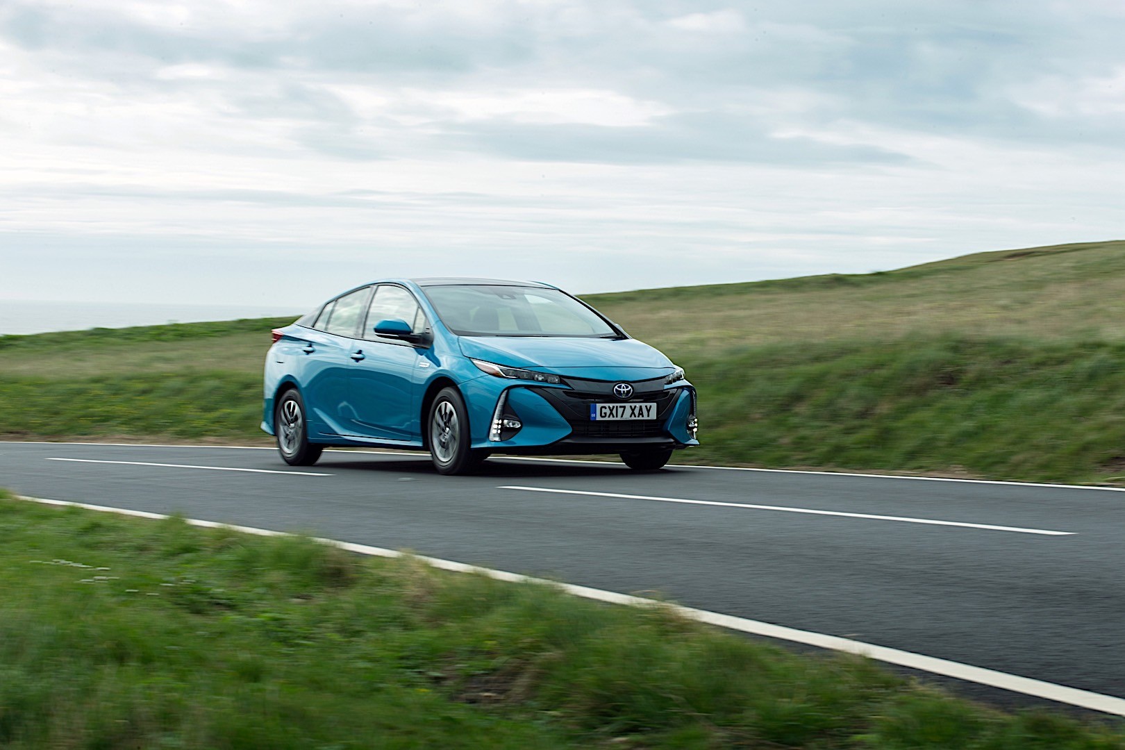 Toyota Prius Prime photo 20