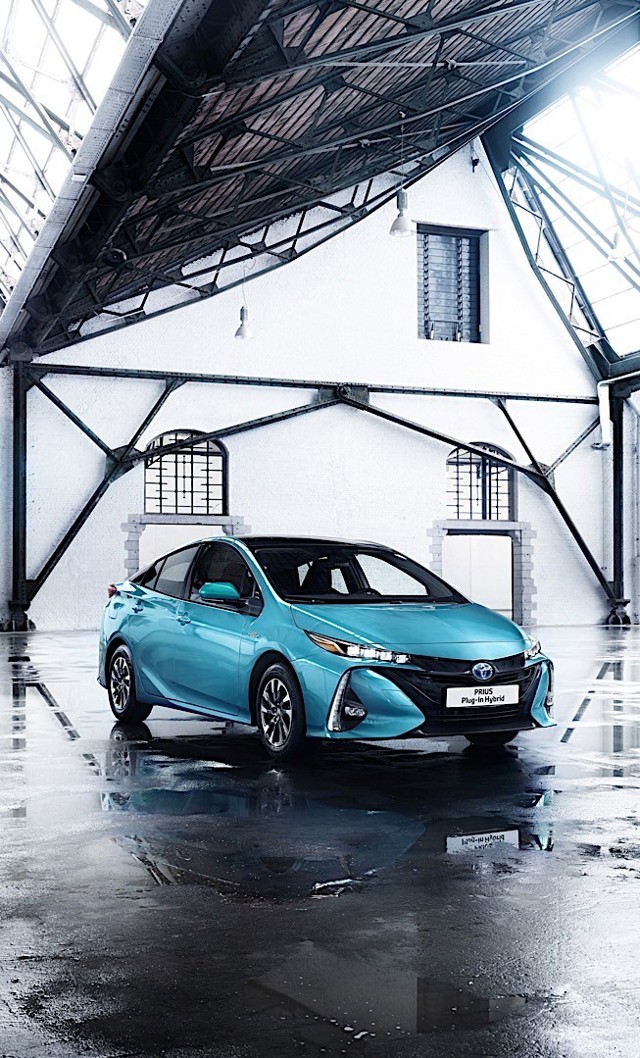 Toyota Prius Prime Foto 26
