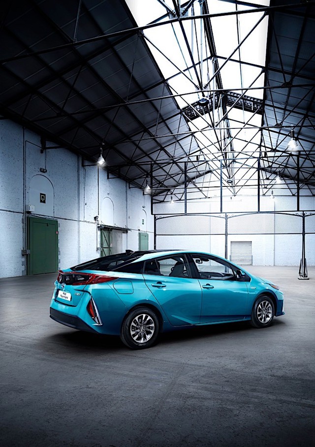 Toyota Prius Prime Foto 43