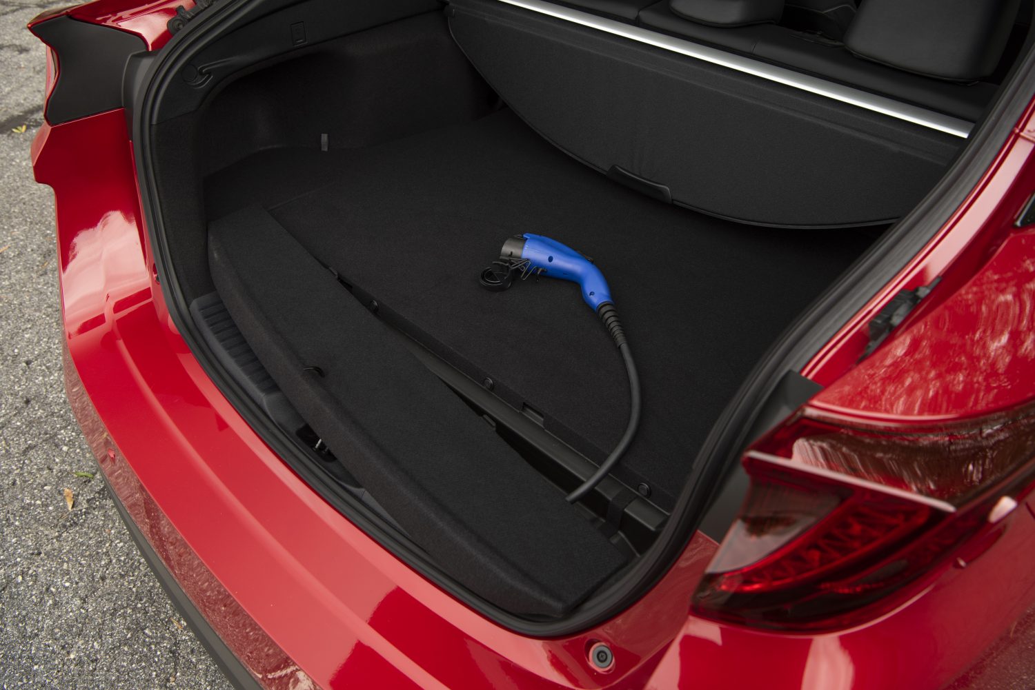 Toyota Prius Prime photo 103