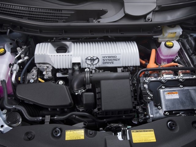 Toyota Prius V/Prius+ photo 72