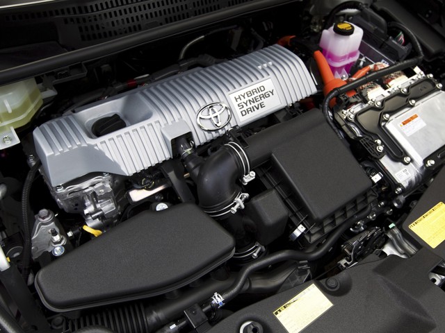 Toyota Prius V/Prius+ photo 80