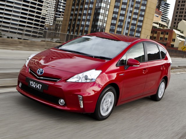 Toyota Prius V/Prius+ photo 47
