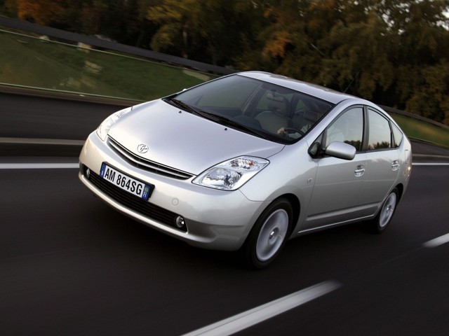 Toyota Prius photo 17